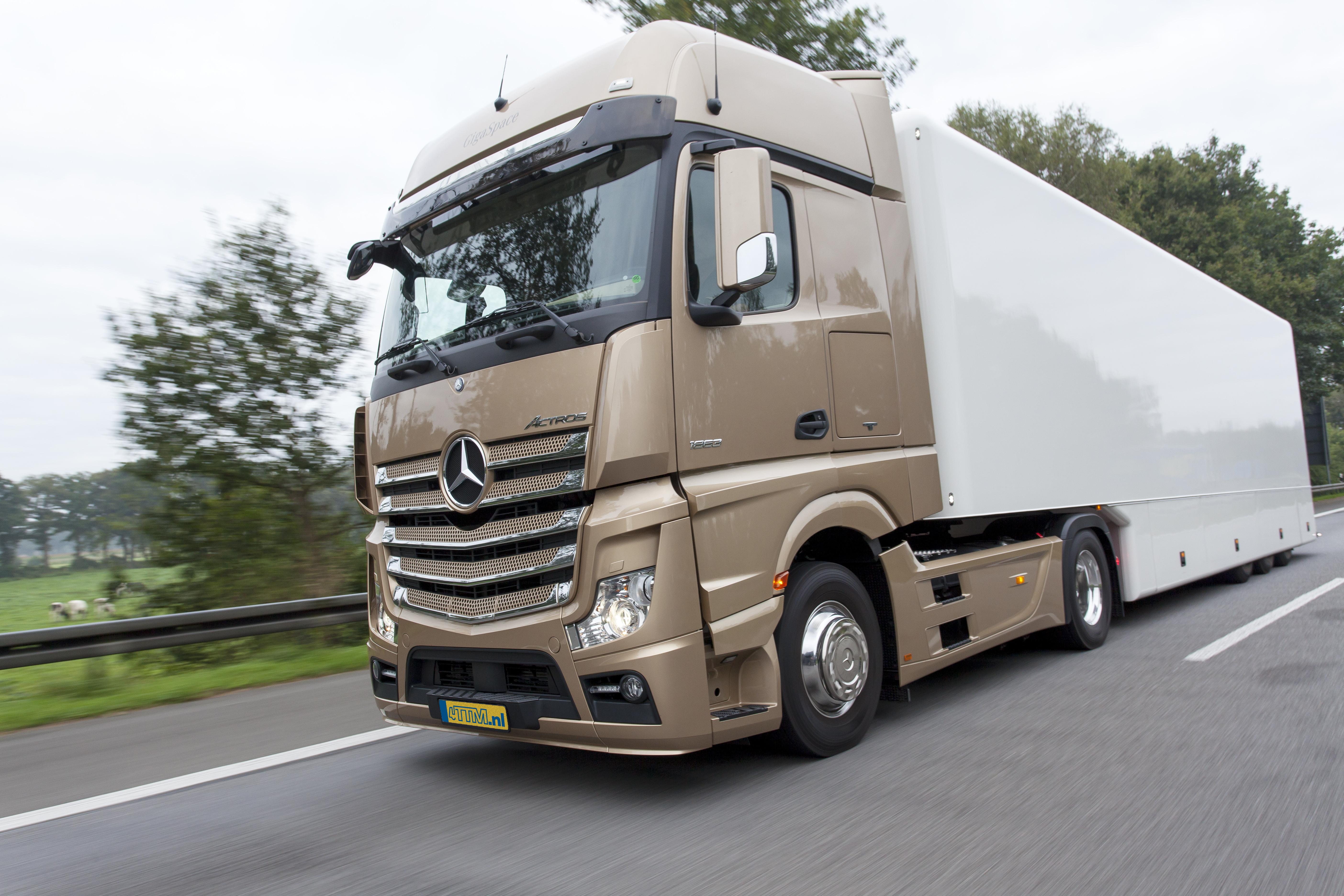 Mercedes actros предохранители