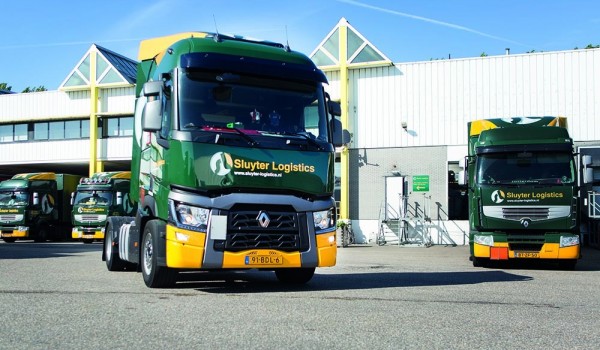 Renault Trucks T Sluyter Logistics_2_lowres
