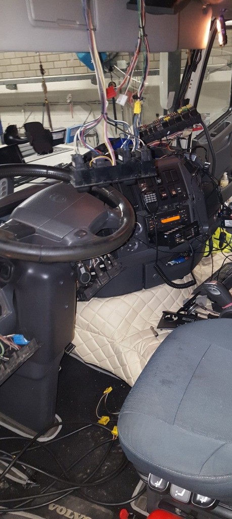 Roemeense truckers rusten tijdens rijden featured image