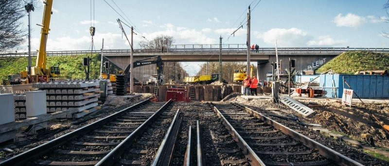 ‘Duitse aansluiting op Betuweroute gaat veel langer duren’ featured image
