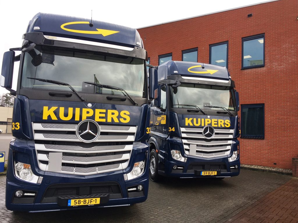 2x Actros Gigaspace voor Kuipers Logistics featured image