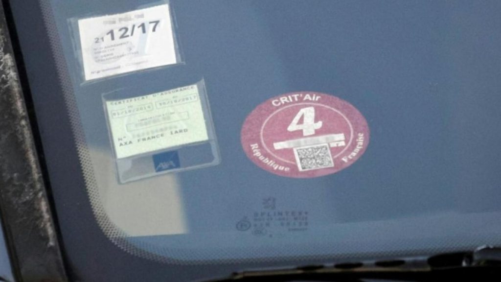 Milieusticker verplicht in Franse steden featured image
