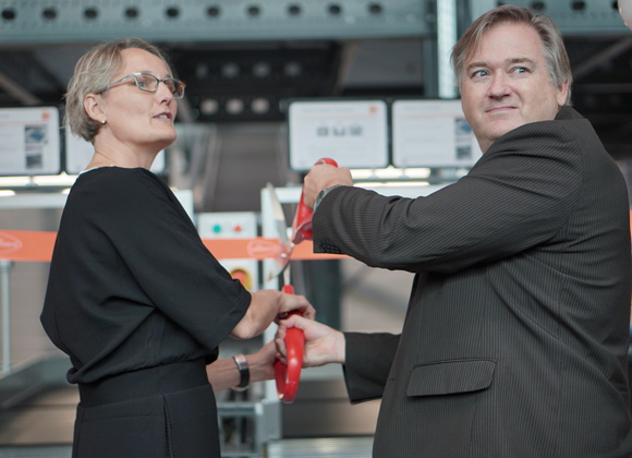PostNL opent in Nieuwegein grootste pakkettensorteercentrum featured image
