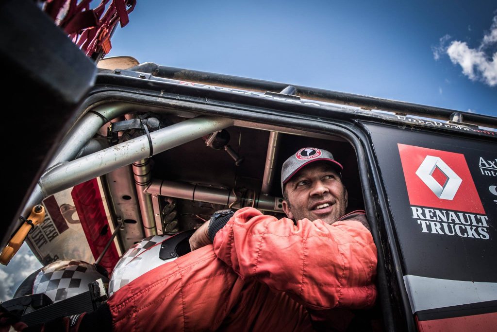 Martin van den Brink valt uit in Dakar Rally featured image