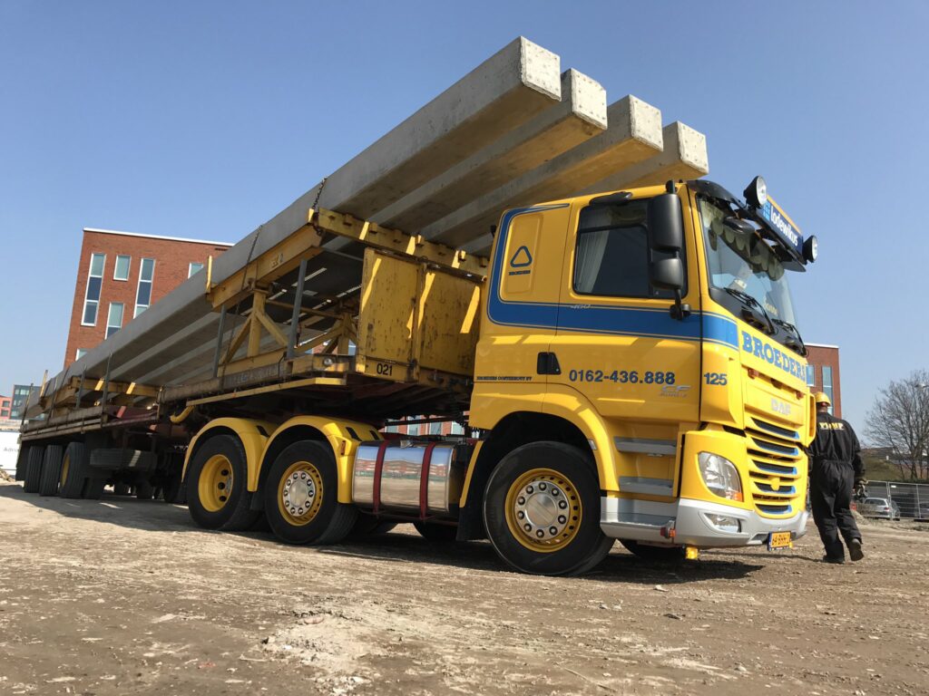 Nieuwe methode voor veilig lossen betonpalen featured image