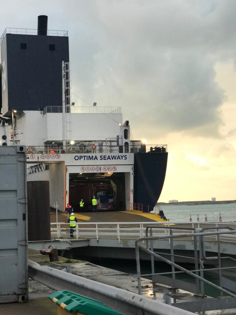 DFDS biedt ontwijkroute Britse douaneformaliteiten voor Ierland featured image