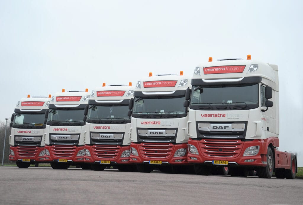 Vijf DAF’s XF met de kop eraf voor Veenstra Fritom featured image