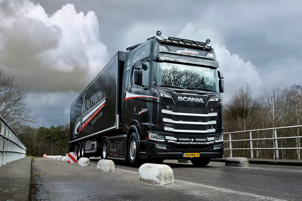 Tweede Scania 770S V8 voor ‘liefhebber’ Joosten featured image