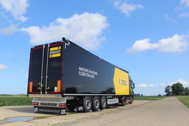 Kraker Trailers voert diverse wijzigingen door in schuifvloertrailers featured image