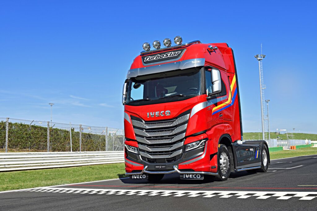 Foto’s: Iveco blaast TurboStar nieuw leven in featured image
