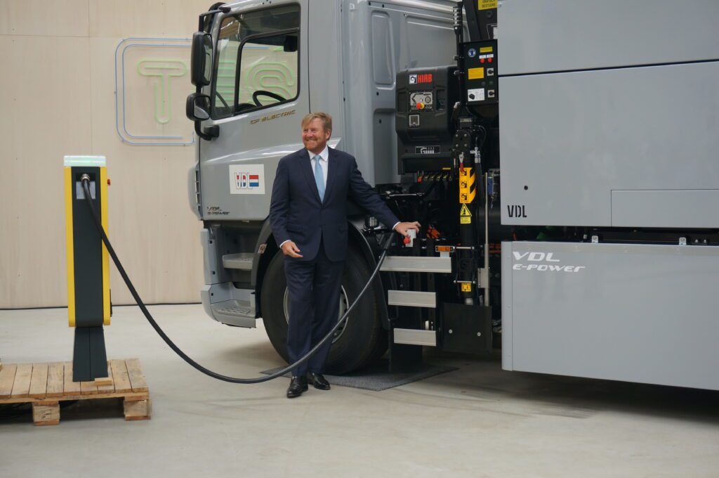 VIDEO – Koning opent Elaad Testlab featured image