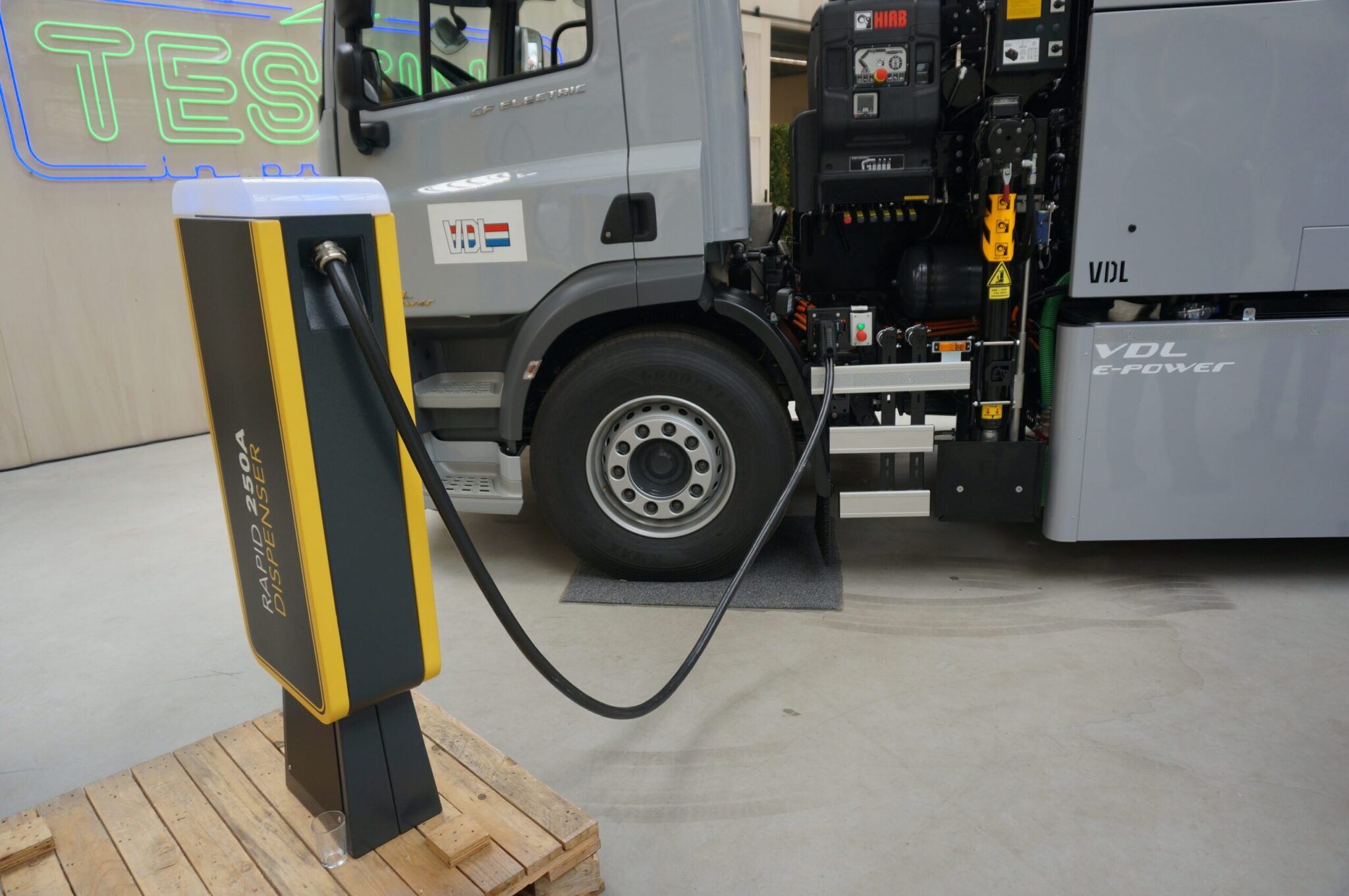 Kabinet Trekt Honderden Miljoenen Euro S Uit Voor Logistieke