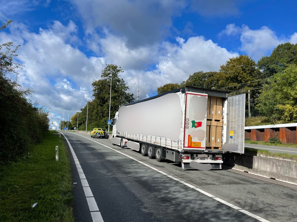 Combinatie is 4,23 m hoog: dat is dan 1100 euro alstublieft featured image