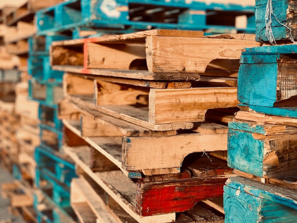 5 tips voor het vervoeren van pallets in een magazijn<strong></strong> featured image