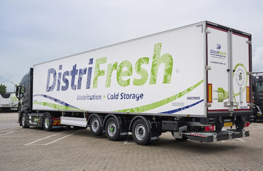 DistriFresh onderweg met elektrische truck én trailer featured image