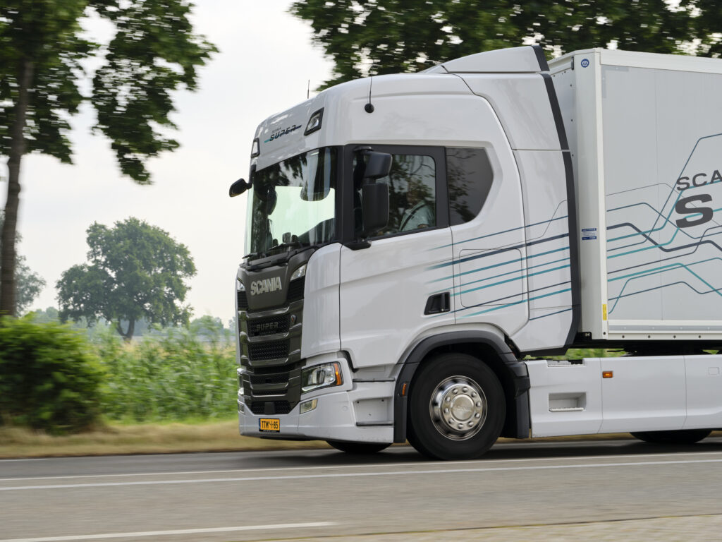 SUPERVISION: Scania 560R in de test featured image