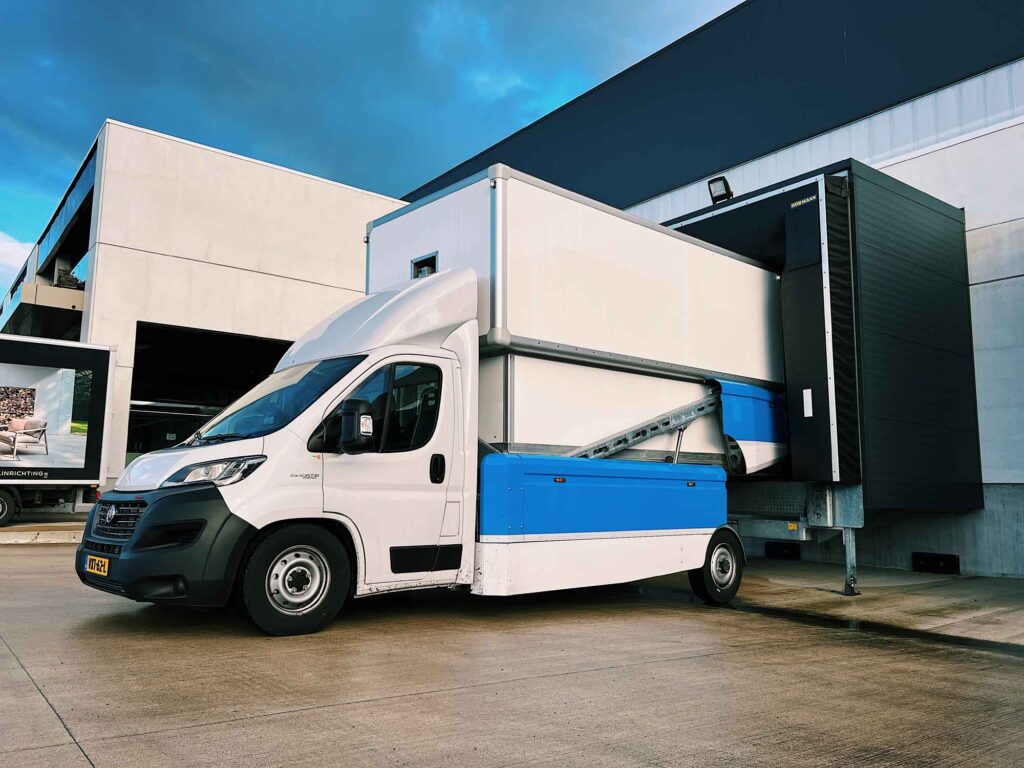 laden en lossen op het hoogste niveau (of juist laag bij de grond