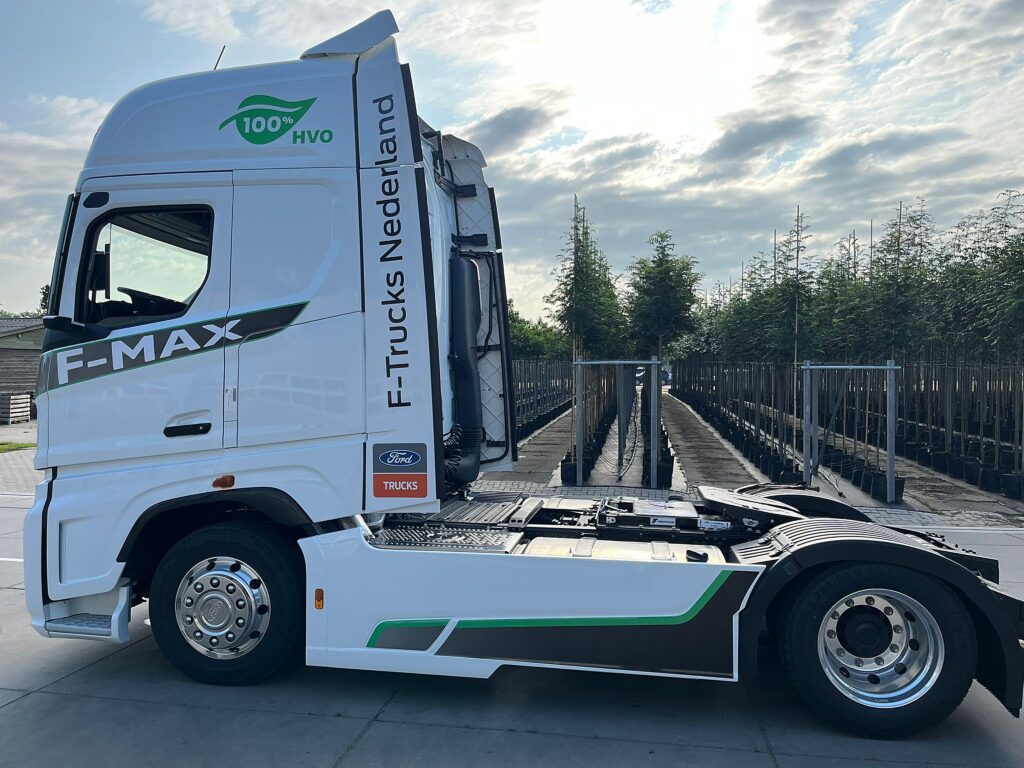 F-Drive nieuwe dealer van Ford Trucks in IJsselmuiden featured image