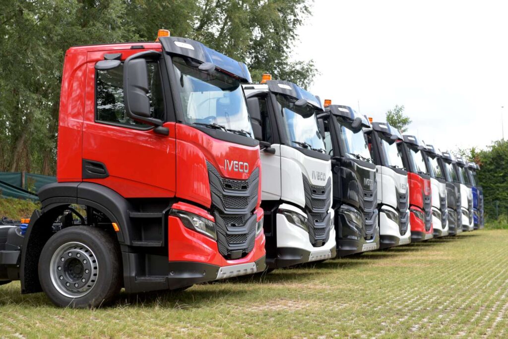 Veldhuizen ziet brood in Iveco S-Way oprijwagens featured image